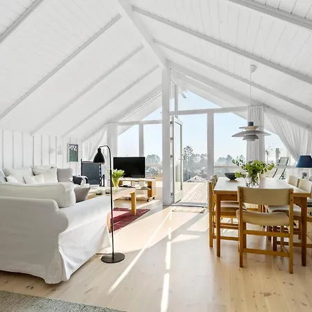 펜션 In With Sauna